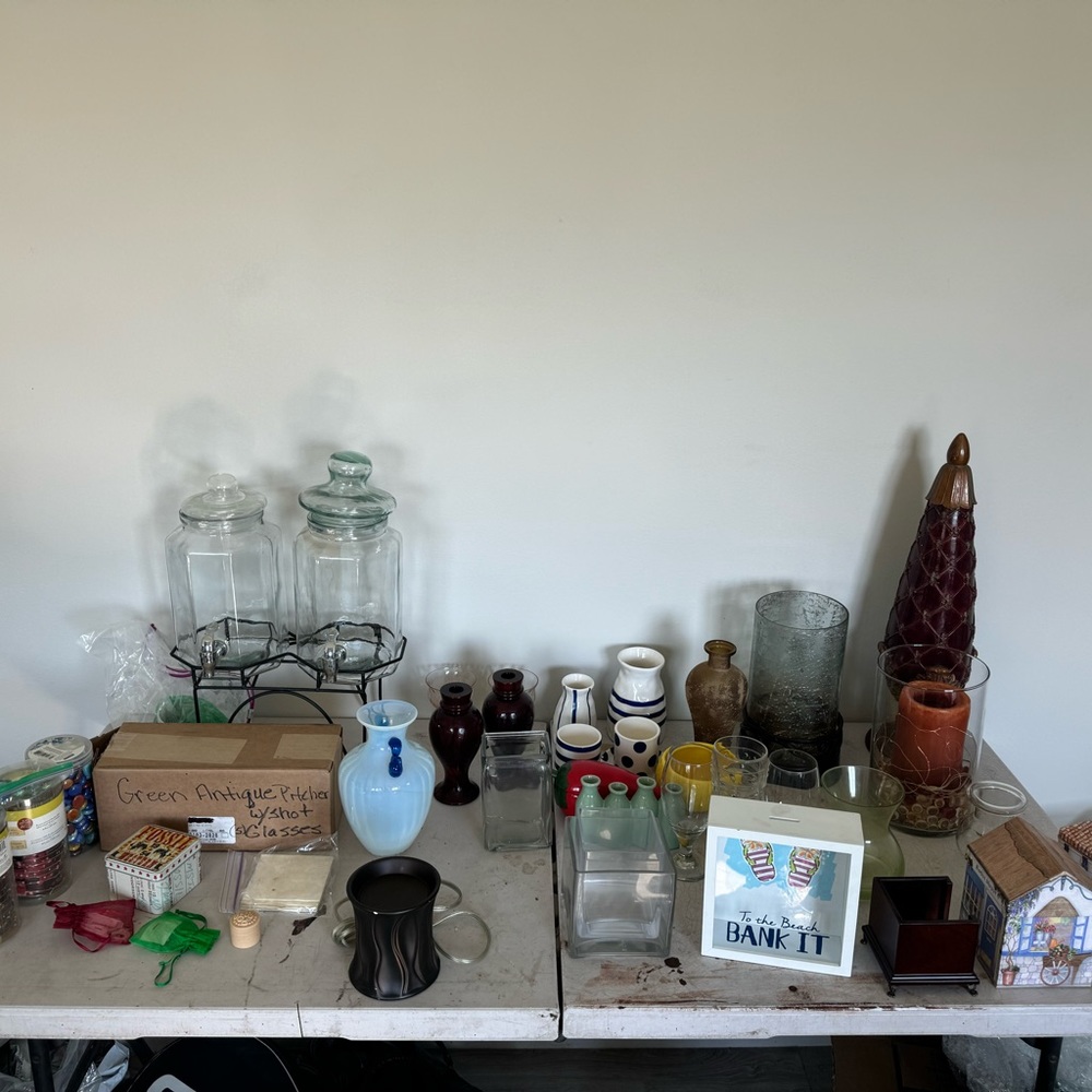 Variety of Glass Pieces! Bundles welcome